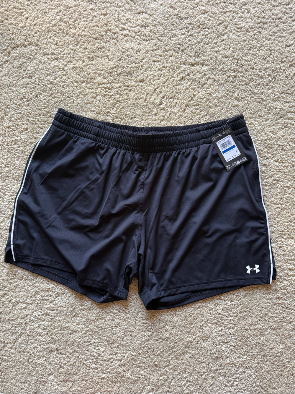 NWT Under Armour Team Tech 5in Shorts Black XL Women Lightweight Relaxed Fit